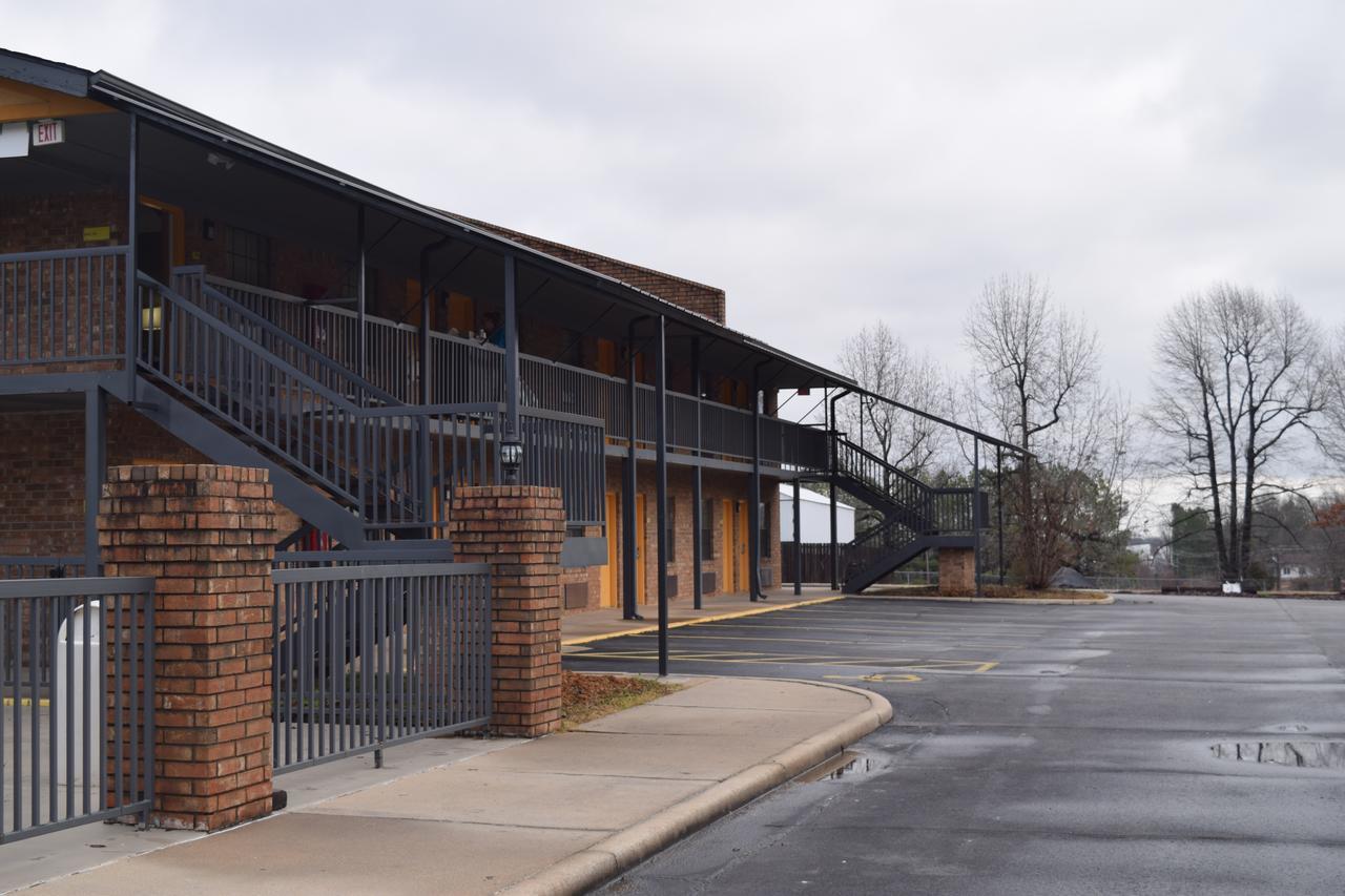 Super 8 By Wyndham Paragould Ngoại thất bức ảnh